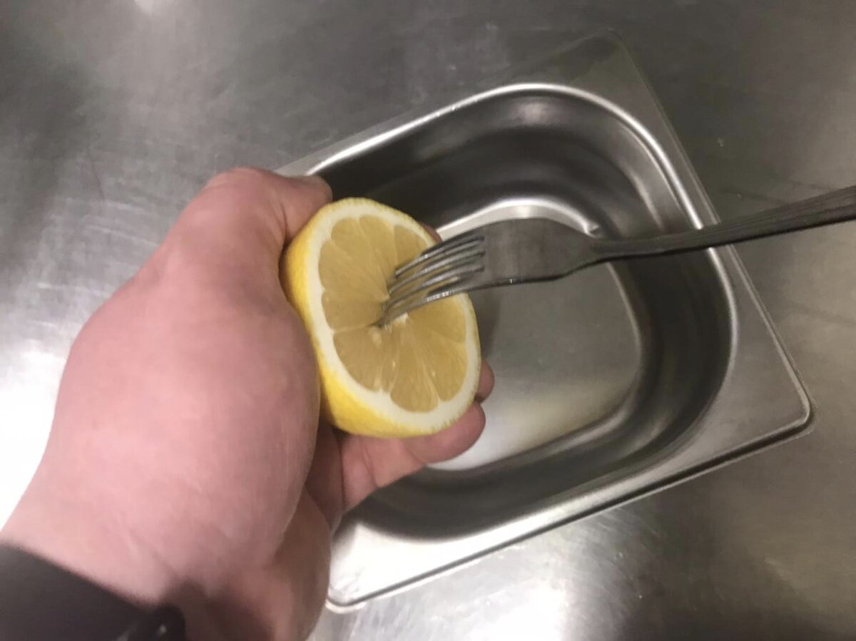 Несколько советов по выжиманию сока из лимона и других цитрусовых. Расскажу куда на кухне использую сок