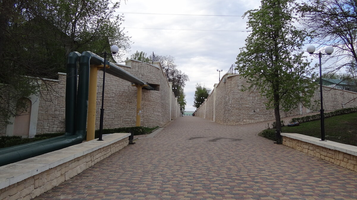 Пешеходная зона в Задонске