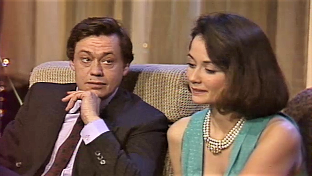 Н.Караченцов и О.Кабо в программе "Кинопанорама новогодняя. Посиделки" (1991)