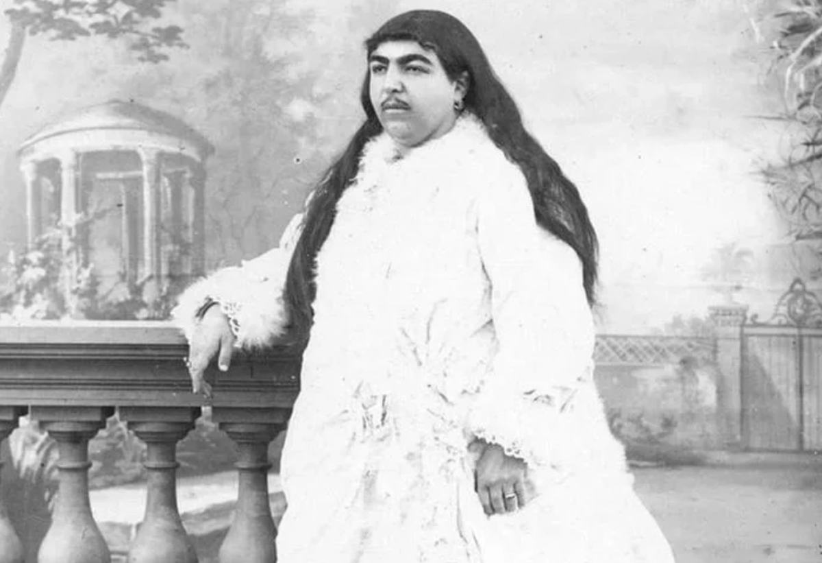 Анис долях иранская принцесса. Принцесса Qajar. Иранские принцессы 19 века. Принцесса Персии Фатиме Ханум. Аниса Аль долях иранская принцесса.