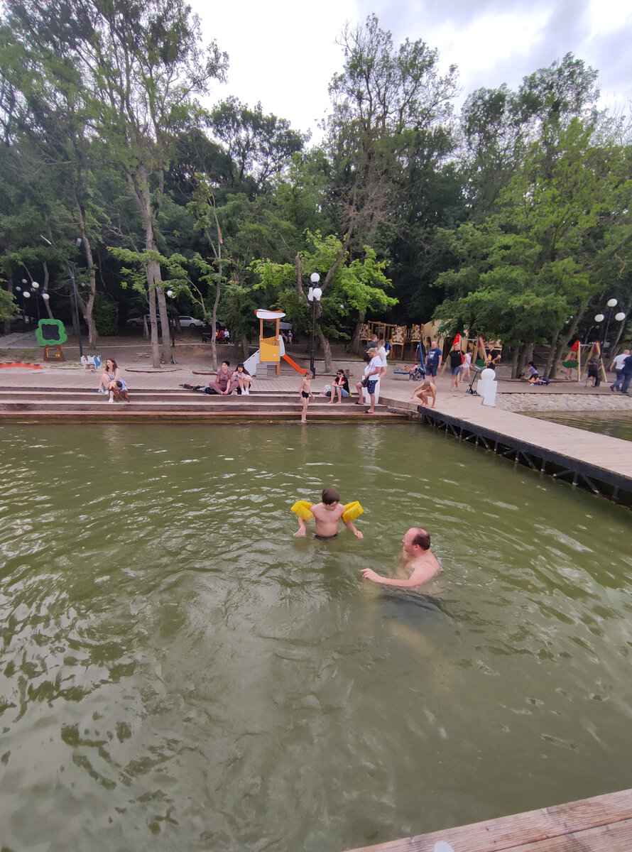 Курортное озеро в Железноводске.