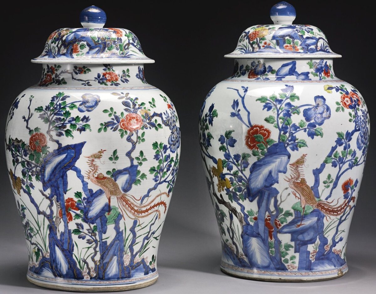 Парные китайские вазы, фарфор