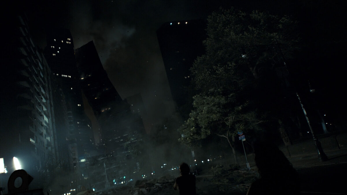 Кадр из фильма "Монстро (Cloverfield 2008г.)"