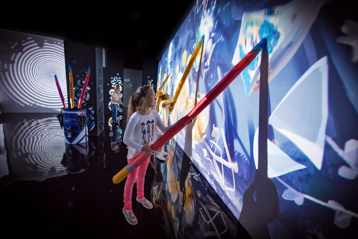 Мультимедийный парк «The Alice fairytale» в Москве. ©The Alice fairytale