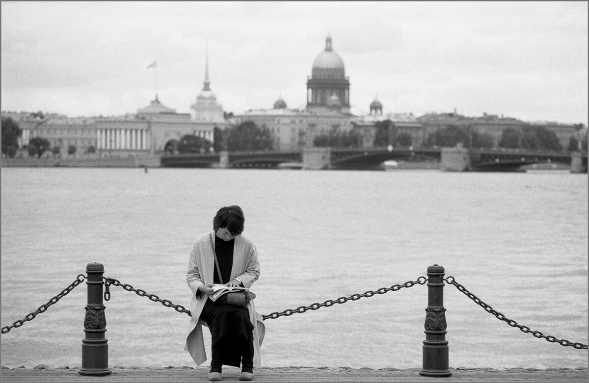 В питере жить лучше. Питер пальчик.