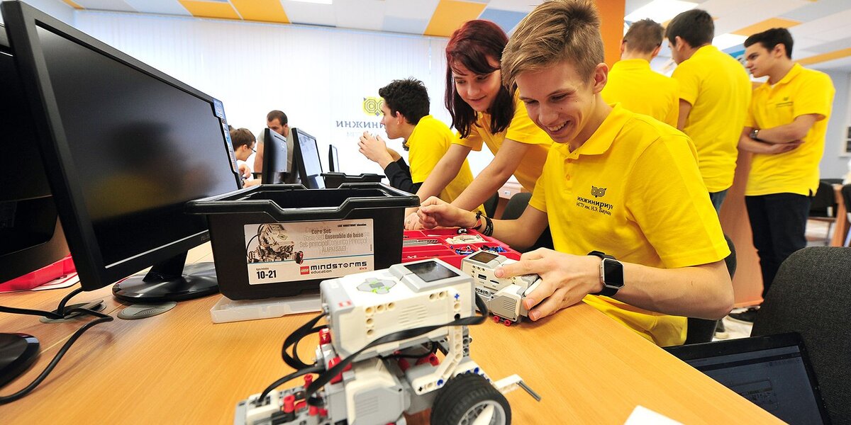 Занятия в технопарке "Инжинириум МГТУ имени Н.Э.Баумана"
