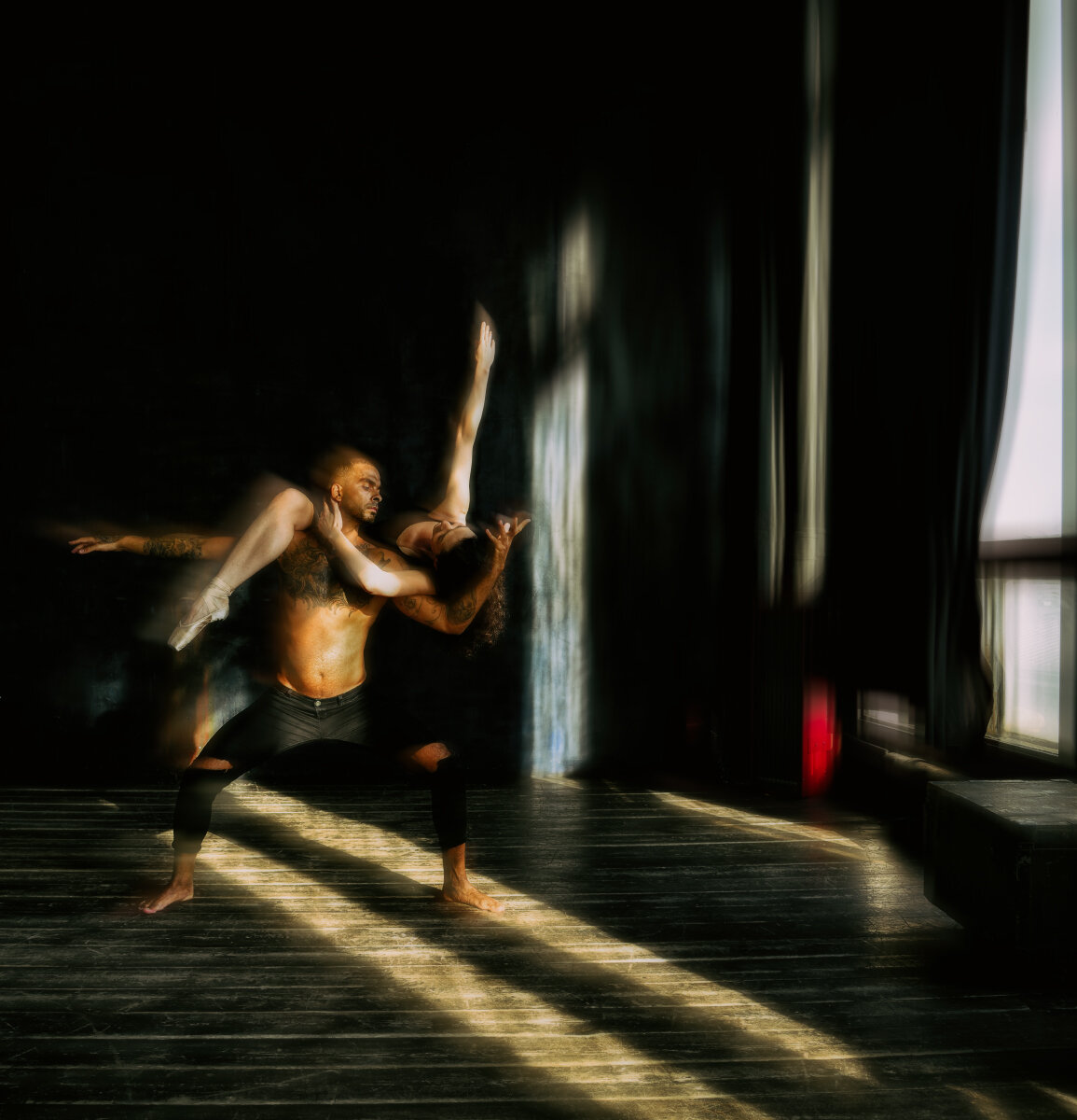 Фотограф: Борис Белоконов. Модели: Алеся Лукьянова, Вячеслав Ильчак