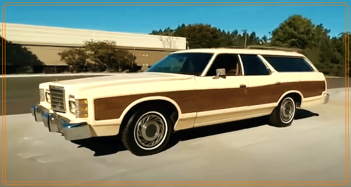 Ford Сountry Squire, 78 года. 