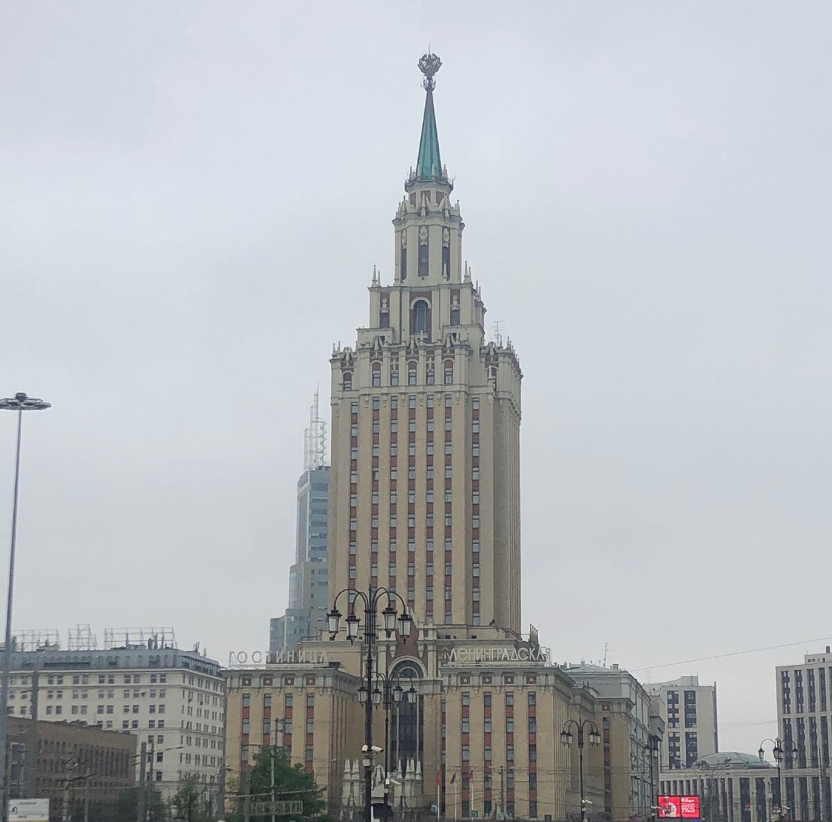 В Москве ни разу за весь день не спросили код 
