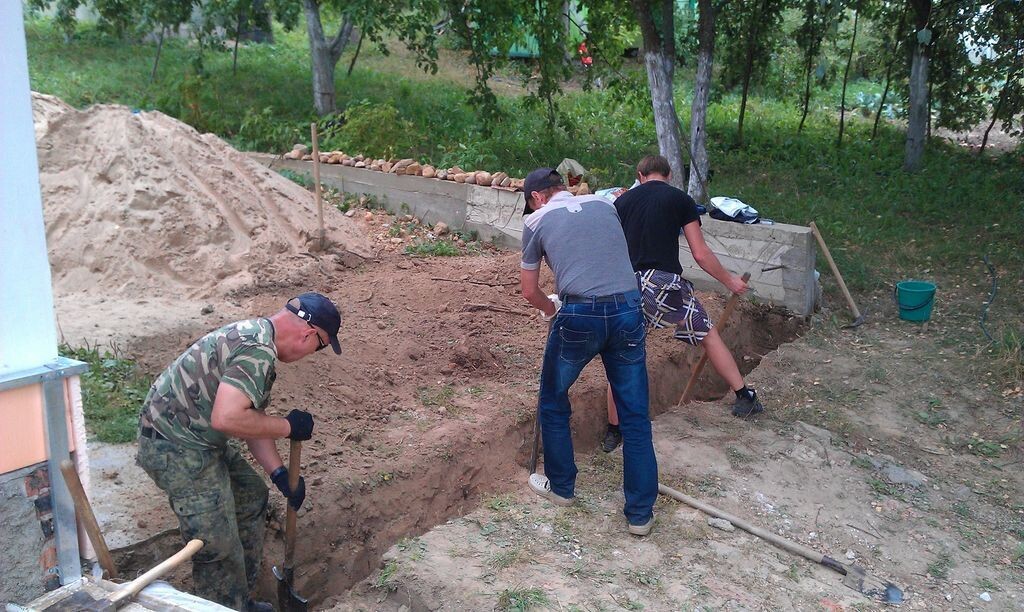 Даже тех, кто копает и во взрослой жизни.