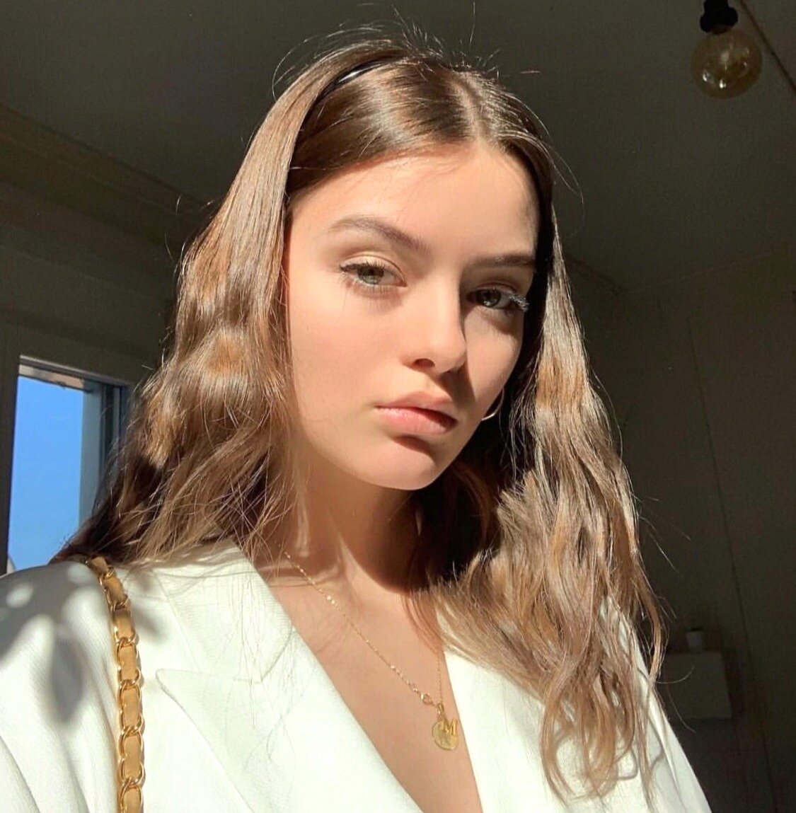 Подпишитесь на мой канал и поставьте лайк на эту публикацию. Данное действие займет не больше 5 секунд, но очень мне поможет в развитии канала. Буду Вам очень благодарна