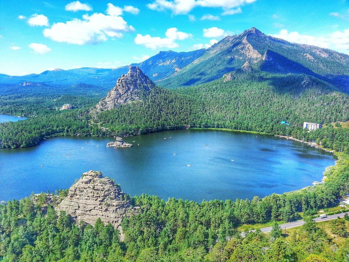 Фото взято с https://www.jartour.ru/kazahstan/tours/149.html