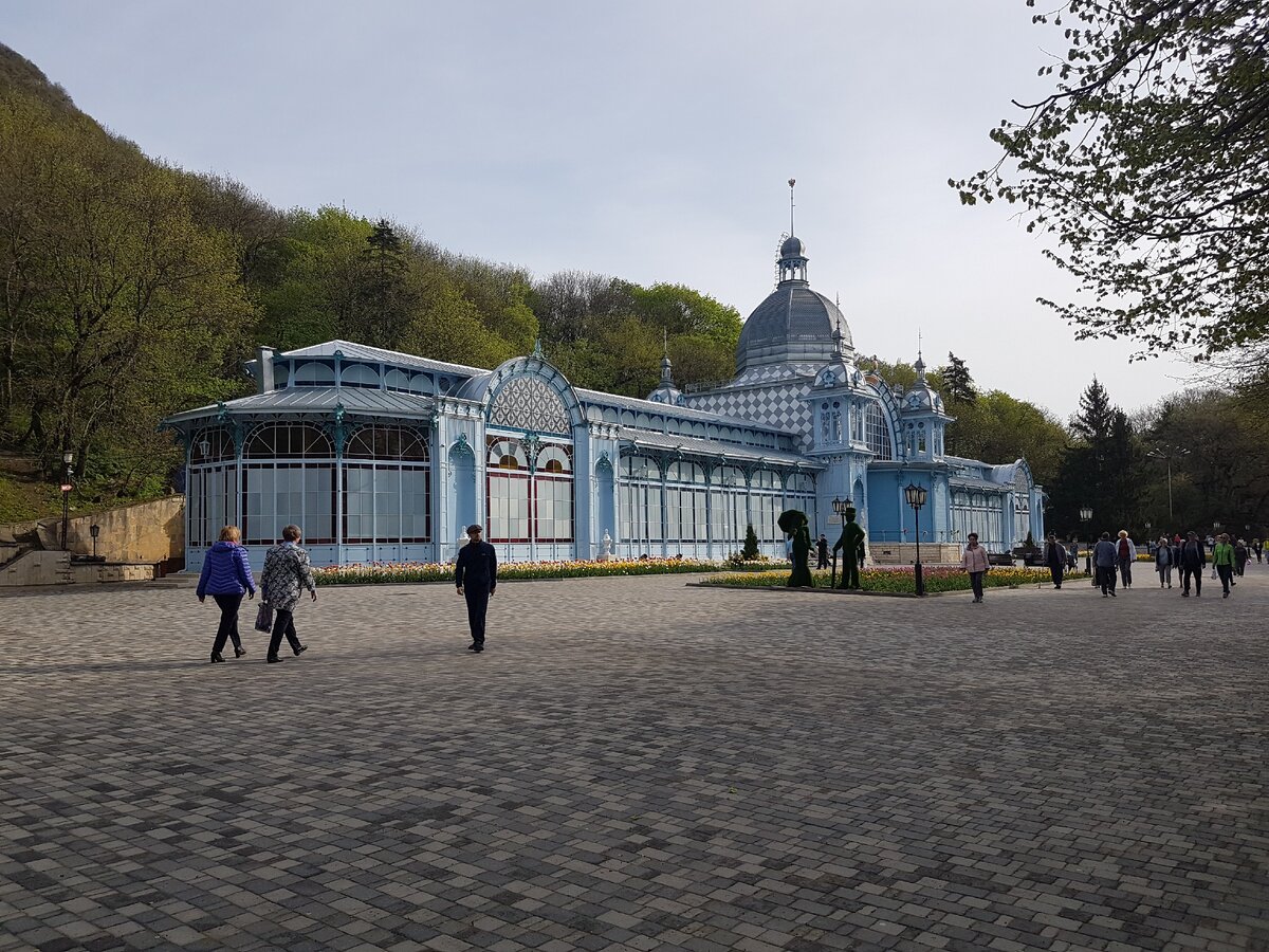 Пушкинская галерея Пятигорск