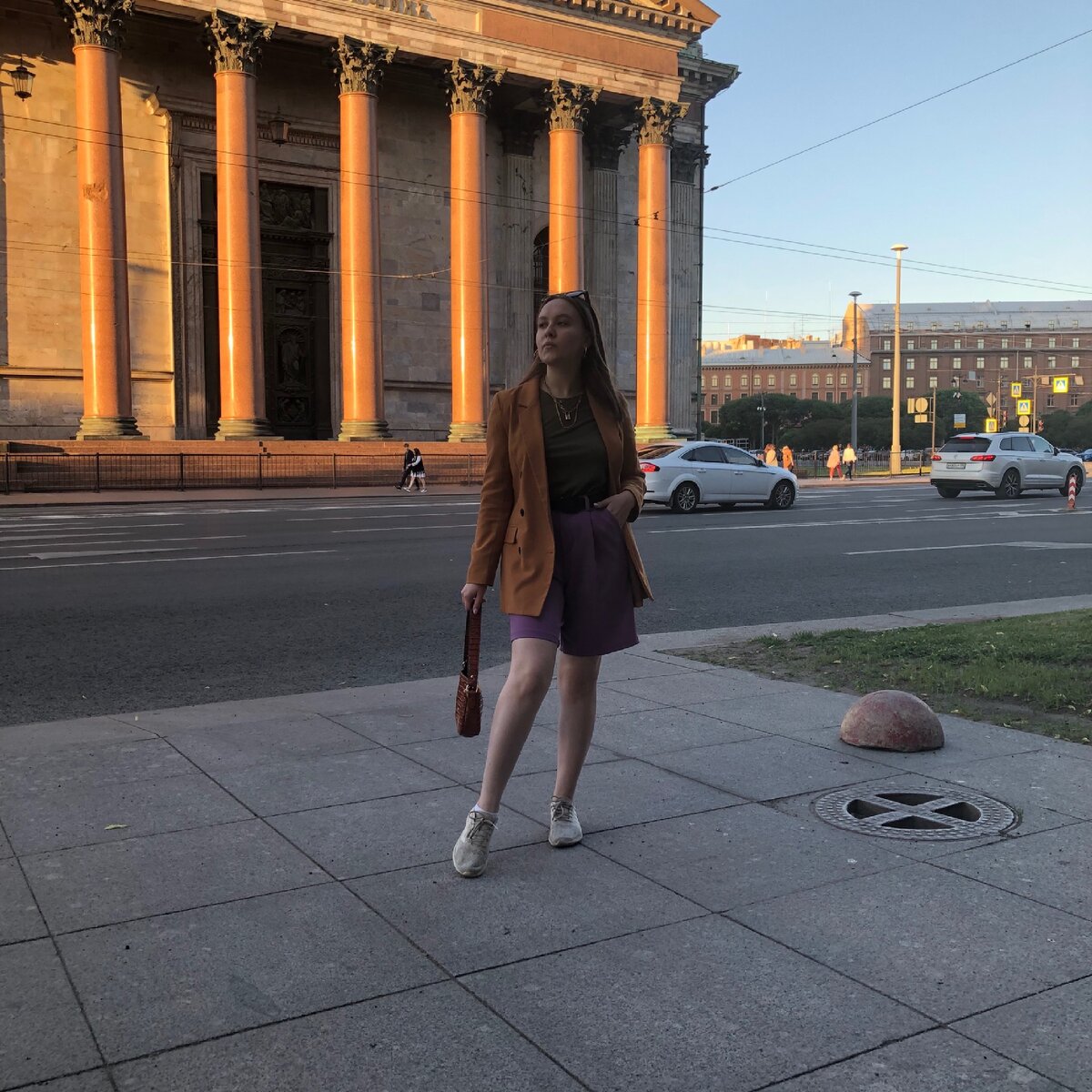 Образ с бермудами и пиджаком 