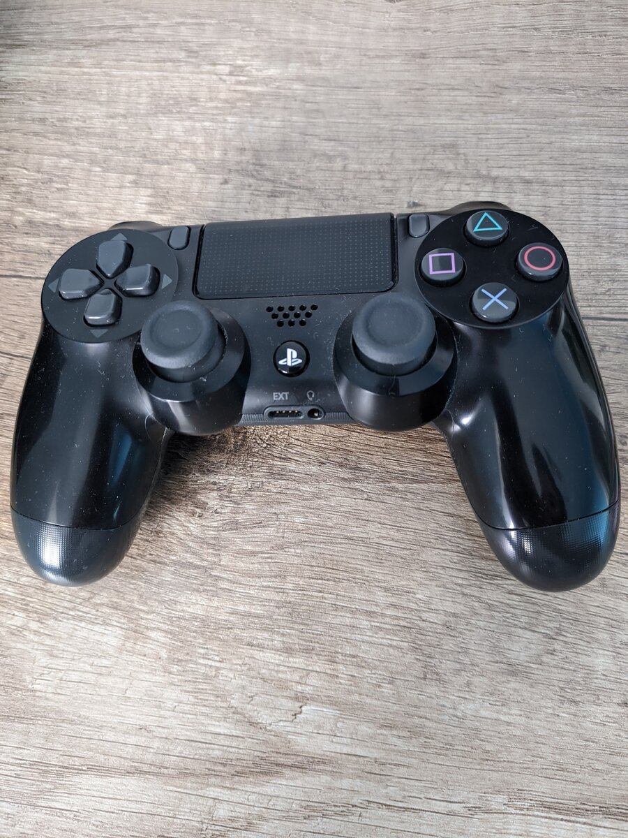 Личное фото автора, вернее его удачной покупки :))