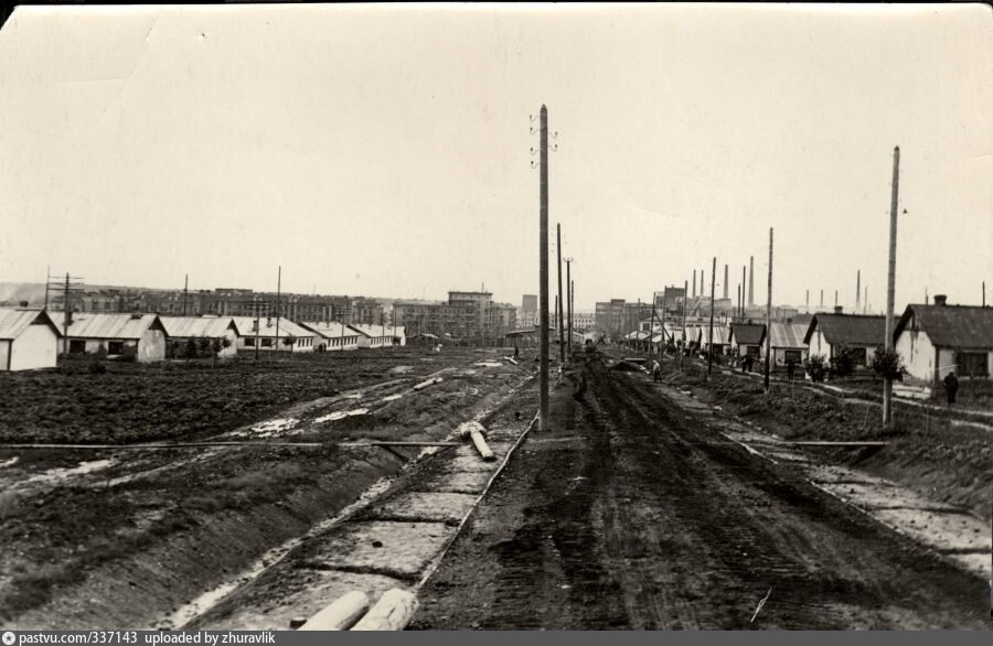 Поселок свердловский история. Завод Уралмаш Свердловск 20 век. Завод Уралмаш 30-е годы. Уральский завод тяжёлого машиностроения Уралмаш СССР. Свердловск СССР Уралмаш.