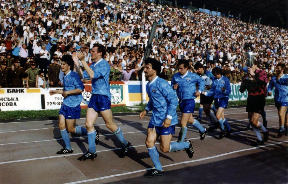 «Таврия» — первый чемпион Украины 1992. Источник: static.ua-football.com