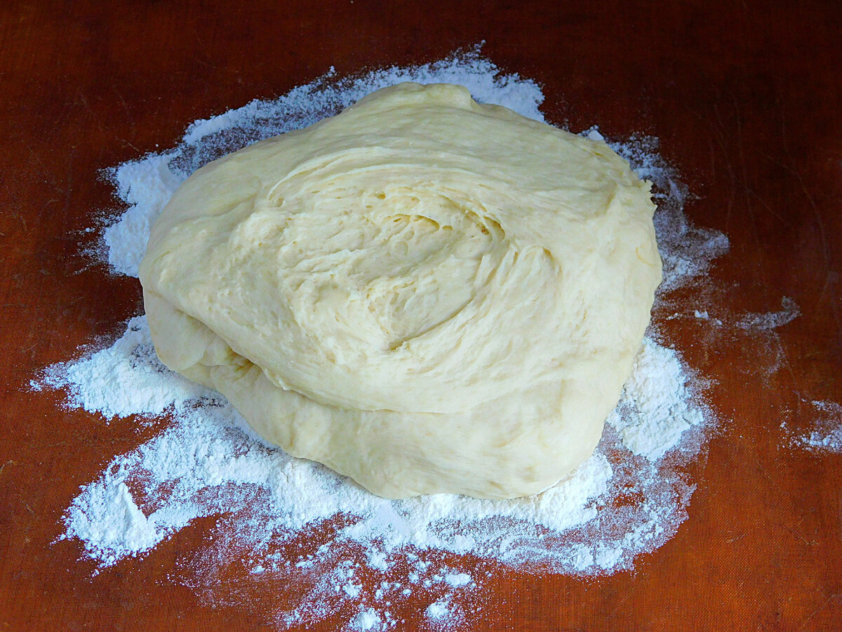 В дрожжевое тесто добавляют соду. Тесто с уксусом. Воздушное тесто с уксусом. Пышные булочки с уксусом. Tundra добавить в тесто.