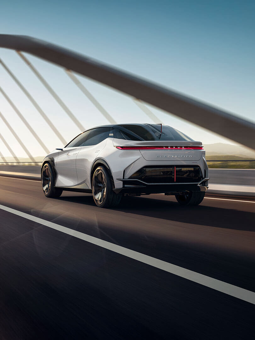 Концепт LF-Z Electrified демонстрирует максимум инноваций, которые бренд планирует реализовать в своих моделях к 2025 году.