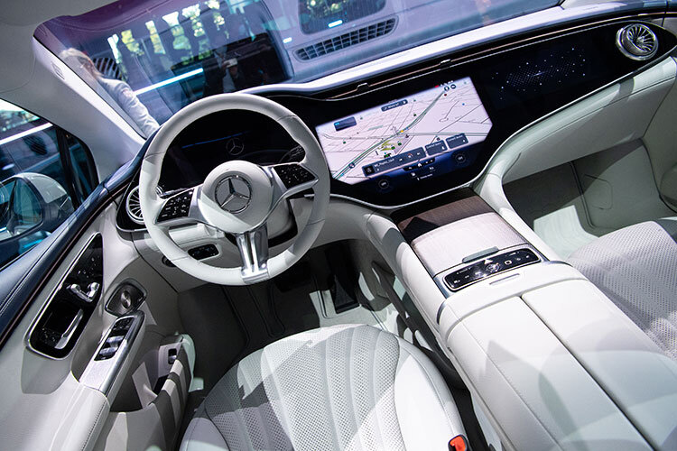 Второй месяц подряд удерживает первое место в рейтинге премиального сегмента Mercedes. Фото: © Sven Hoppe / dpa / www.globallookpress.com