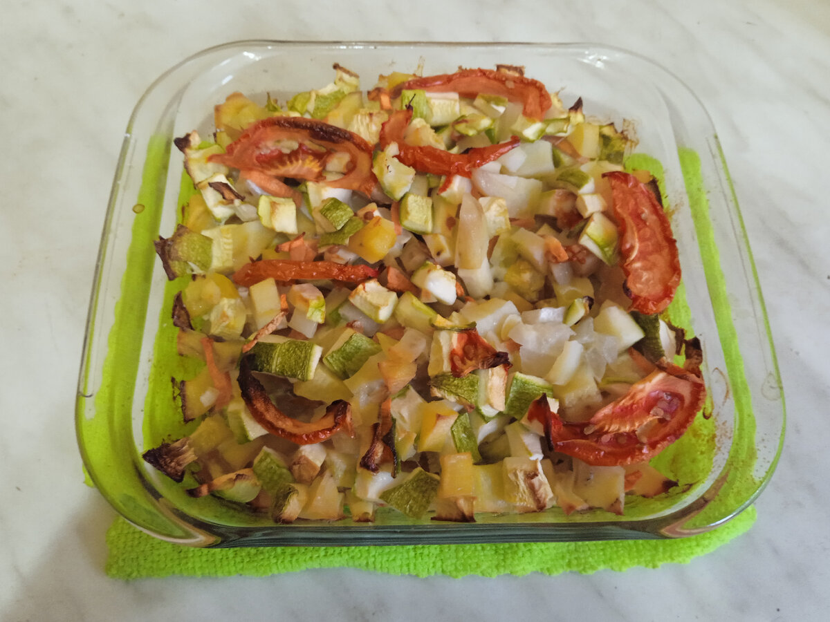 Запеченные в духовке овощи. Фотография сделана мной. 