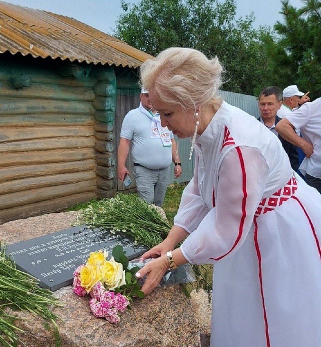 
Ирина Трифонова в селе Сиктерме-Хузангаево Алькеевского района на празднике Уяв.
Источник фото: vk.com