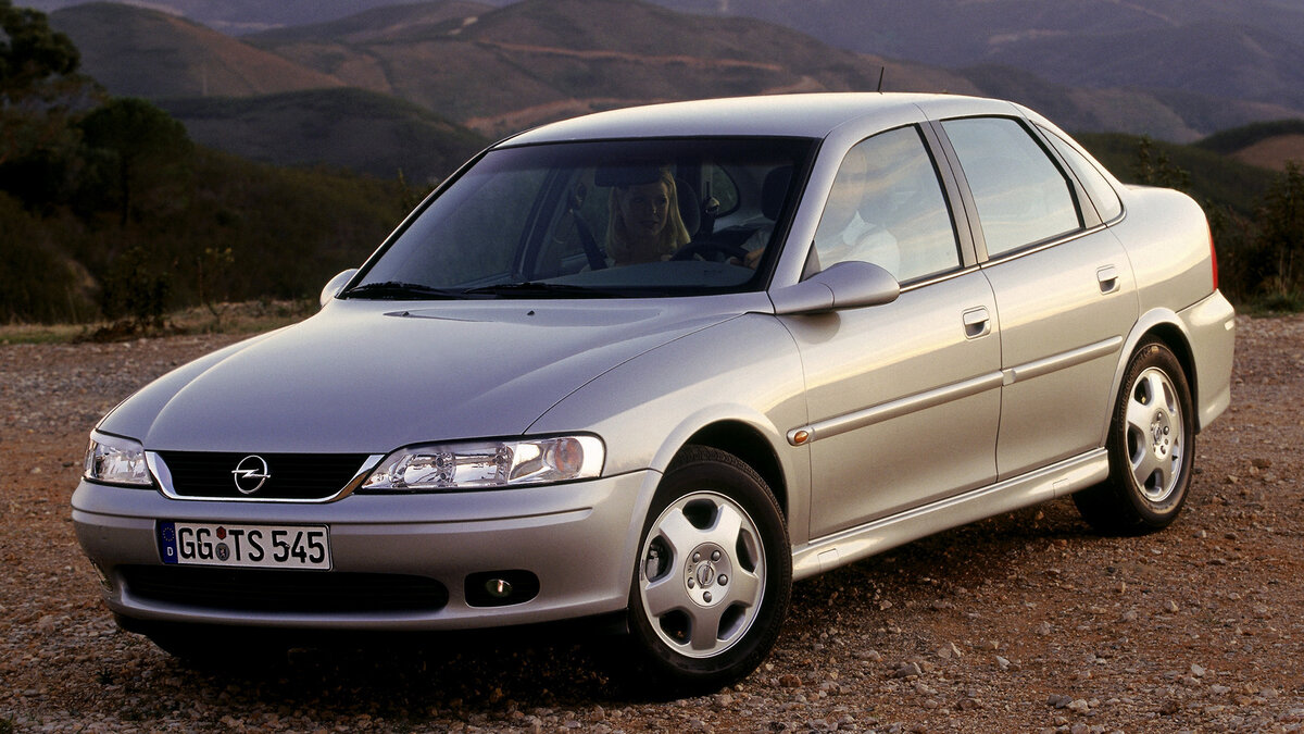 Opel Vectra B Рестайлинг выпускалась с 1999 - 2002г. 