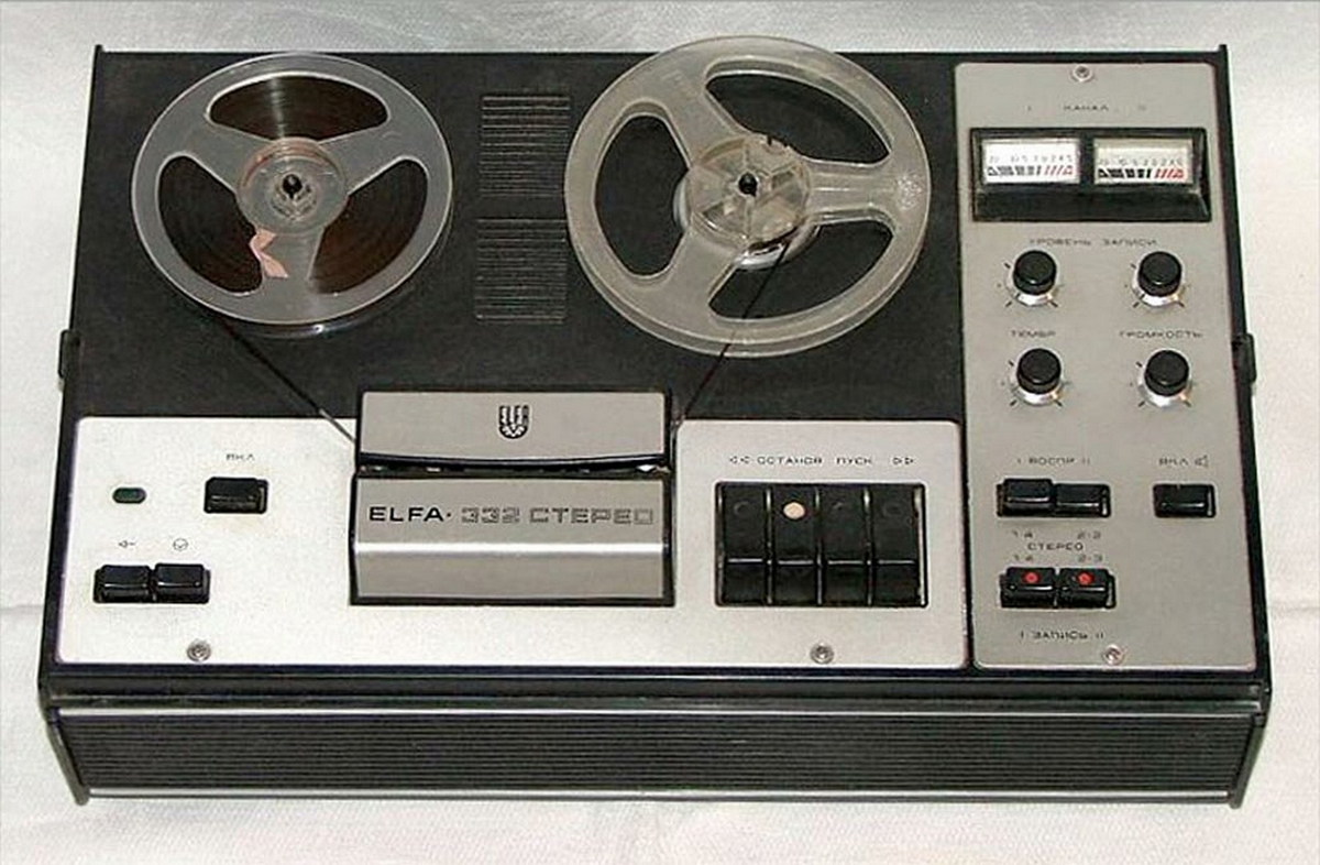 стойка studer a810. эльфа 001 стерео катушечный магнитофон-приставка. магнитофон сатурн 101. маяк 201 магнитофон. Technics rs-1700.