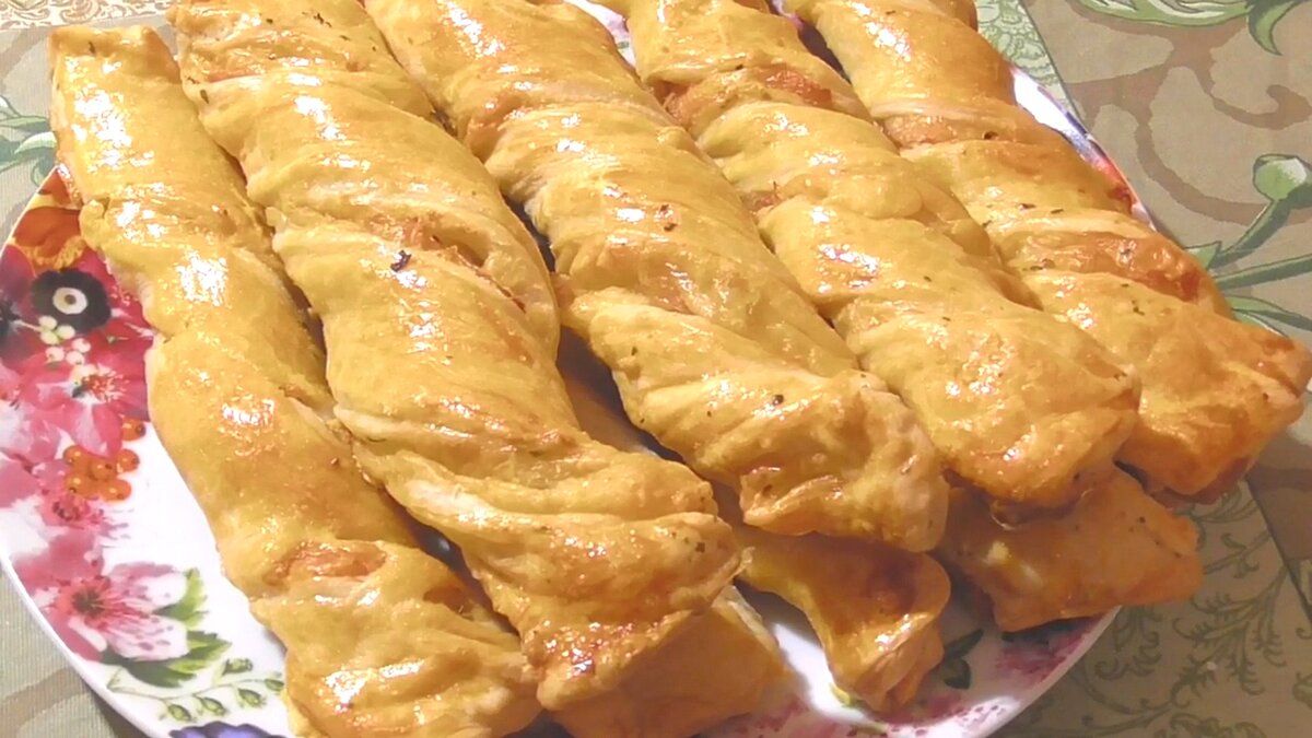 Вместо пирожков! Идеальная закуска! Готовятся за 15 минут, а получаются такими, что оторваться невозможно. 