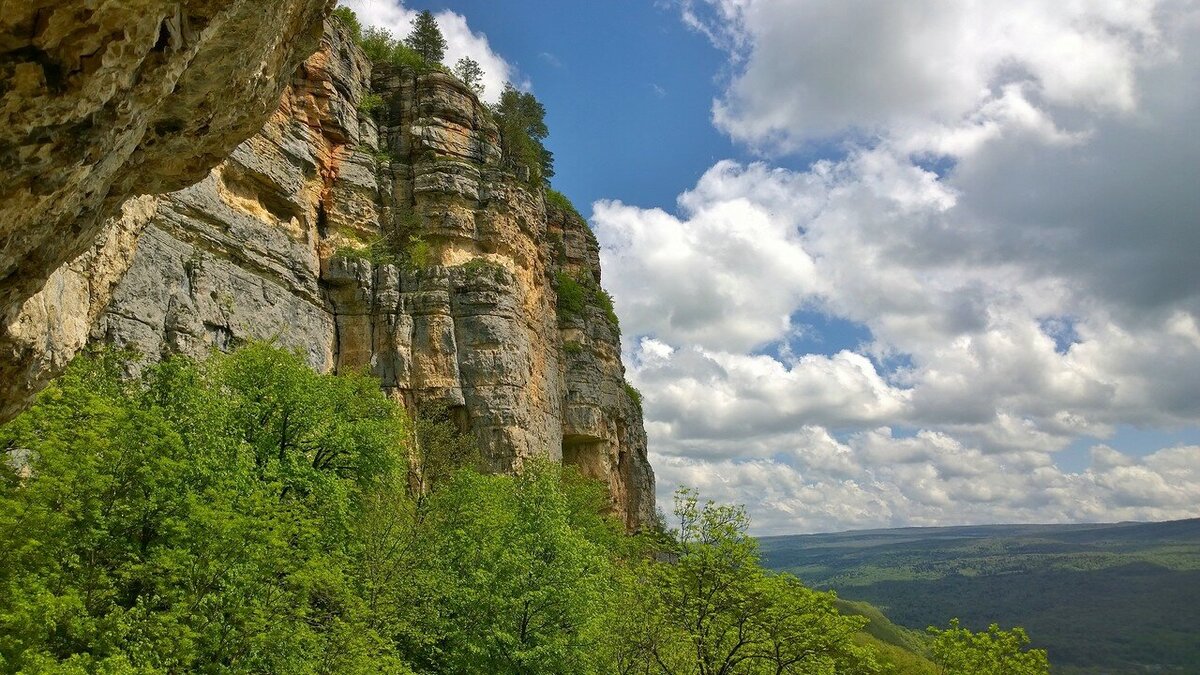 Мезмай это Адыгея или Краснодарский край. Мезмай км от Анапы. Мезмай фото администрации. Мезмай Краснодарский край дома Бондаренко.