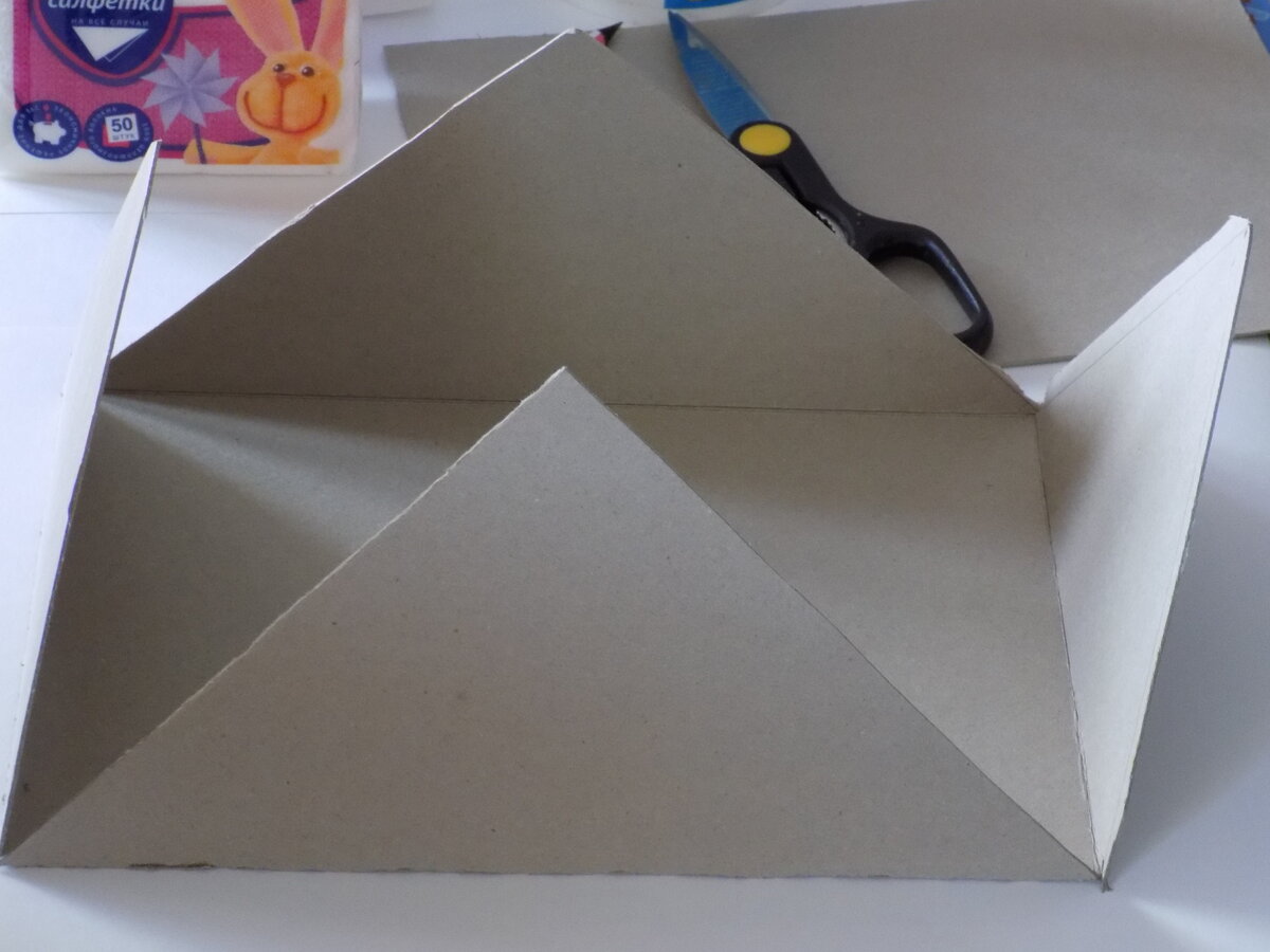 Как делаются объемные горы из бумаги