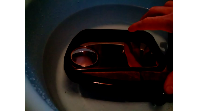 Опускаем медленно и осторожно!