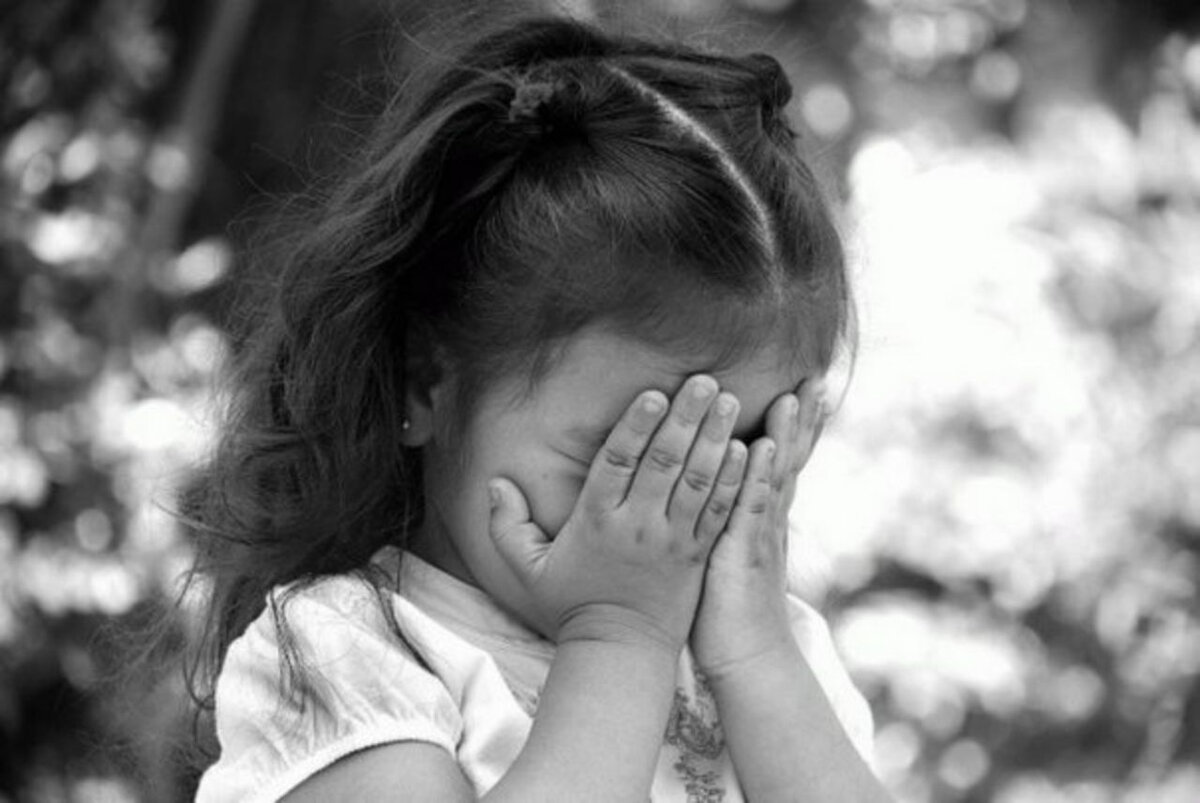 Ожоги могут быть получены от прикосновения кожи к горячим поверхностям или же химическими, от различных препаратов и веществ.