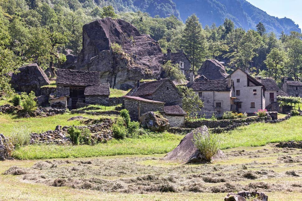 Фото деревни Монти Щага, Швейцария
