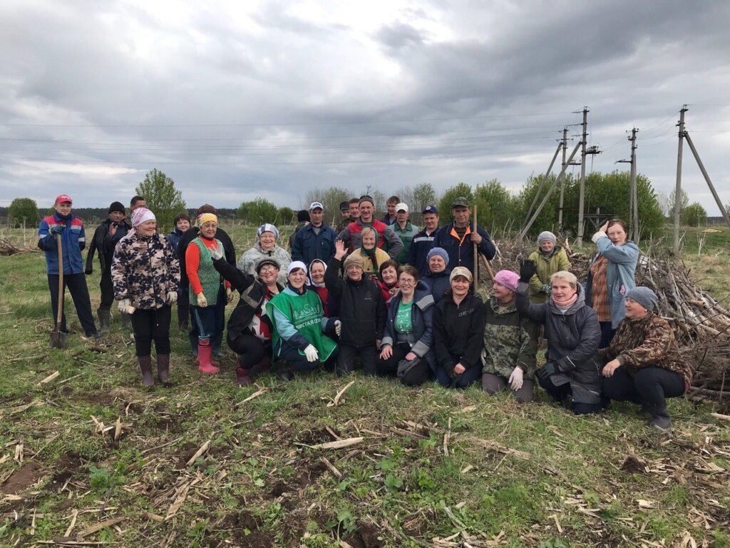 Активисты деревни Шардонемь