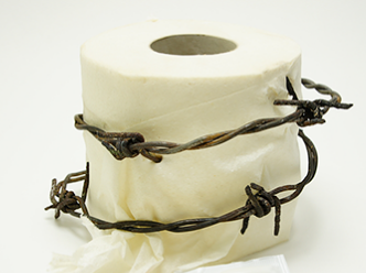 При гемморое бумага выглядит именно так