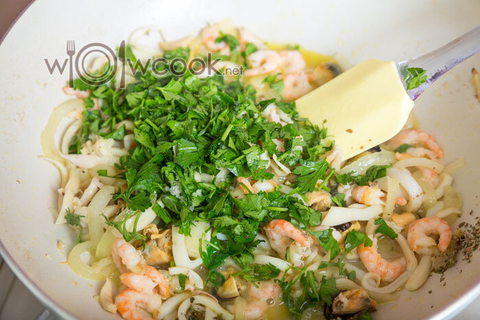 Теплый салат с креветками под соусом дор-блю рецепт – Европейская кухня: Салаты. «Еда»