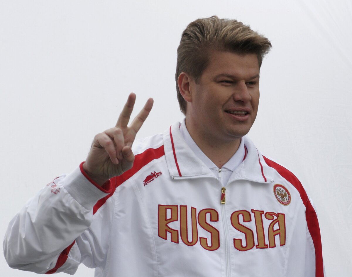 Изображение взято из открытых источников. На фото - предмет обсуждений, Дмитрий Губерниев.