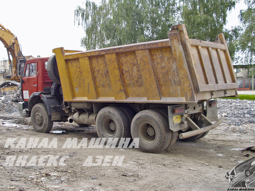 Кабина от КамАЗа, ходовая от Татры… Ты что за зверь?! (фото: Juraj Hlavac)