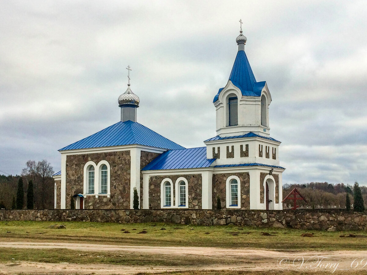 Церковь Покрова Пресвятой Богородицы в Михневичах