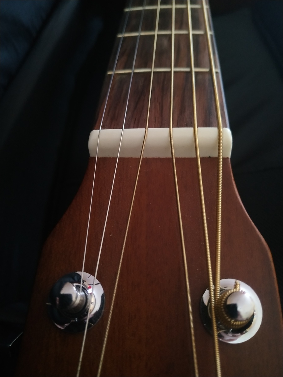 Угадай, что я сделала с музыкальной школой? Бросила, бинго!