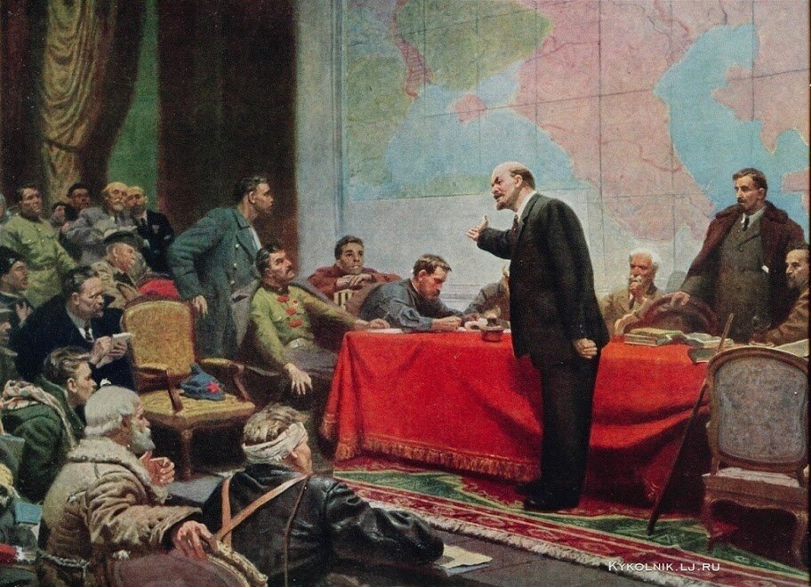 И. Ленин выступает на VIII съезде Советов. Картина художника Л. Шматько