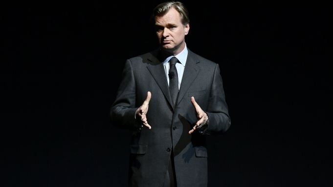 https://deadline.com/2020/03/director-christopher-nolan-washington-post-opinion-movie-theaters-need-help-1202889256/