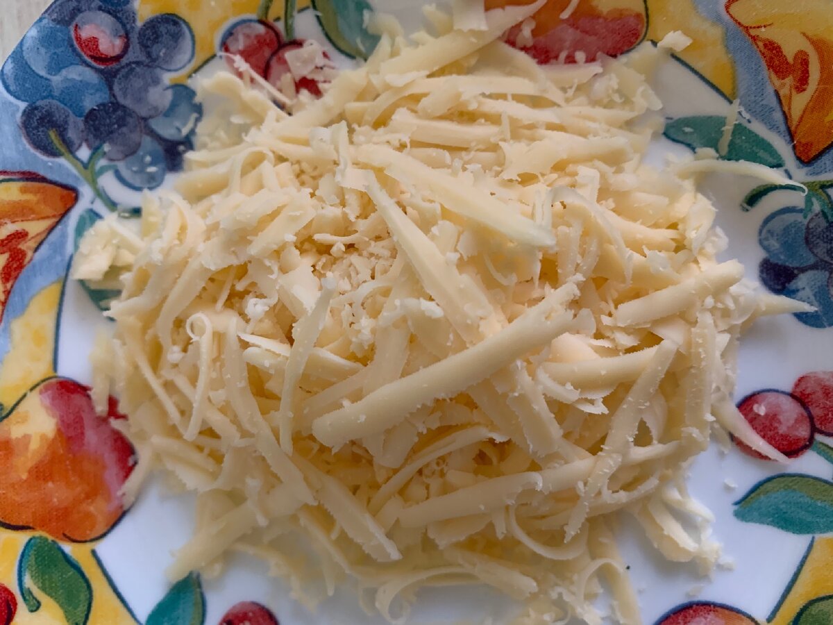 Натираем сыр