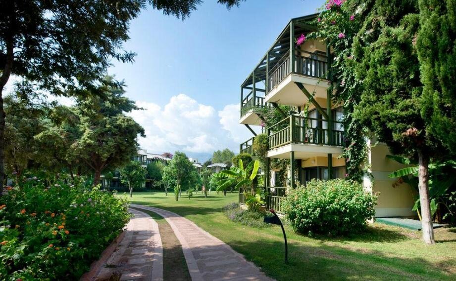 Отель Limak Limra Hotel & Resort 5* (регион Кемер). Листайте галерею.