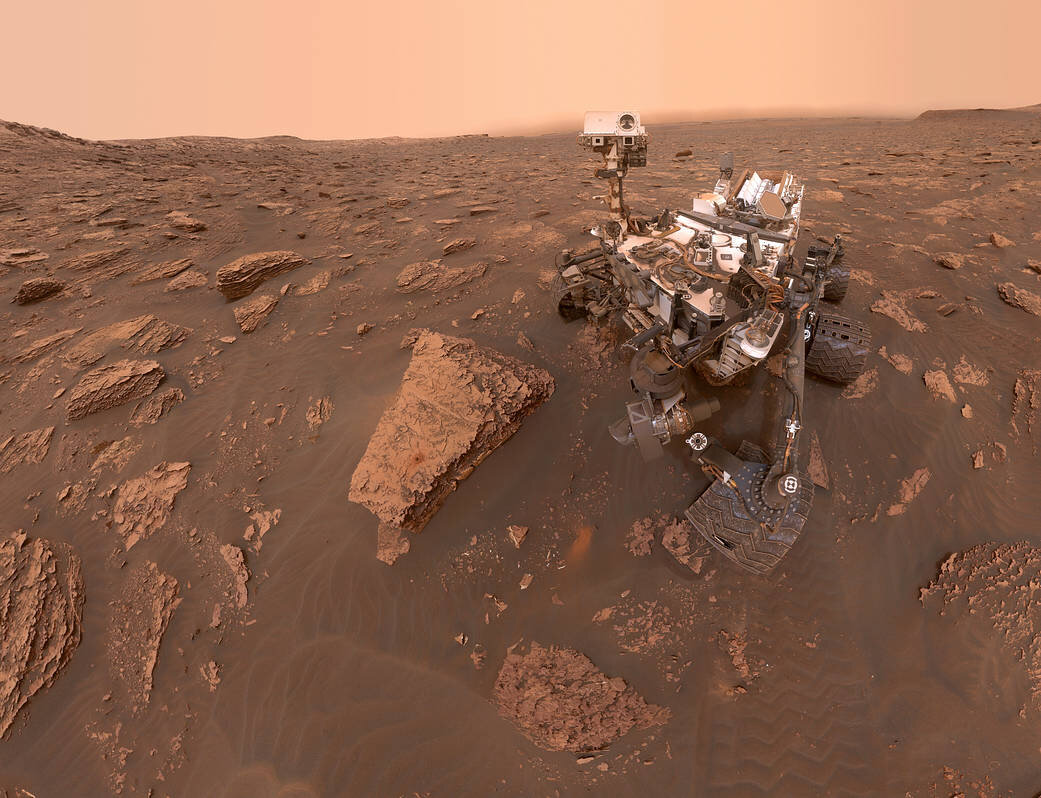 Источник: https://www.nasa.gov/mission_pages/msl/images/index.html