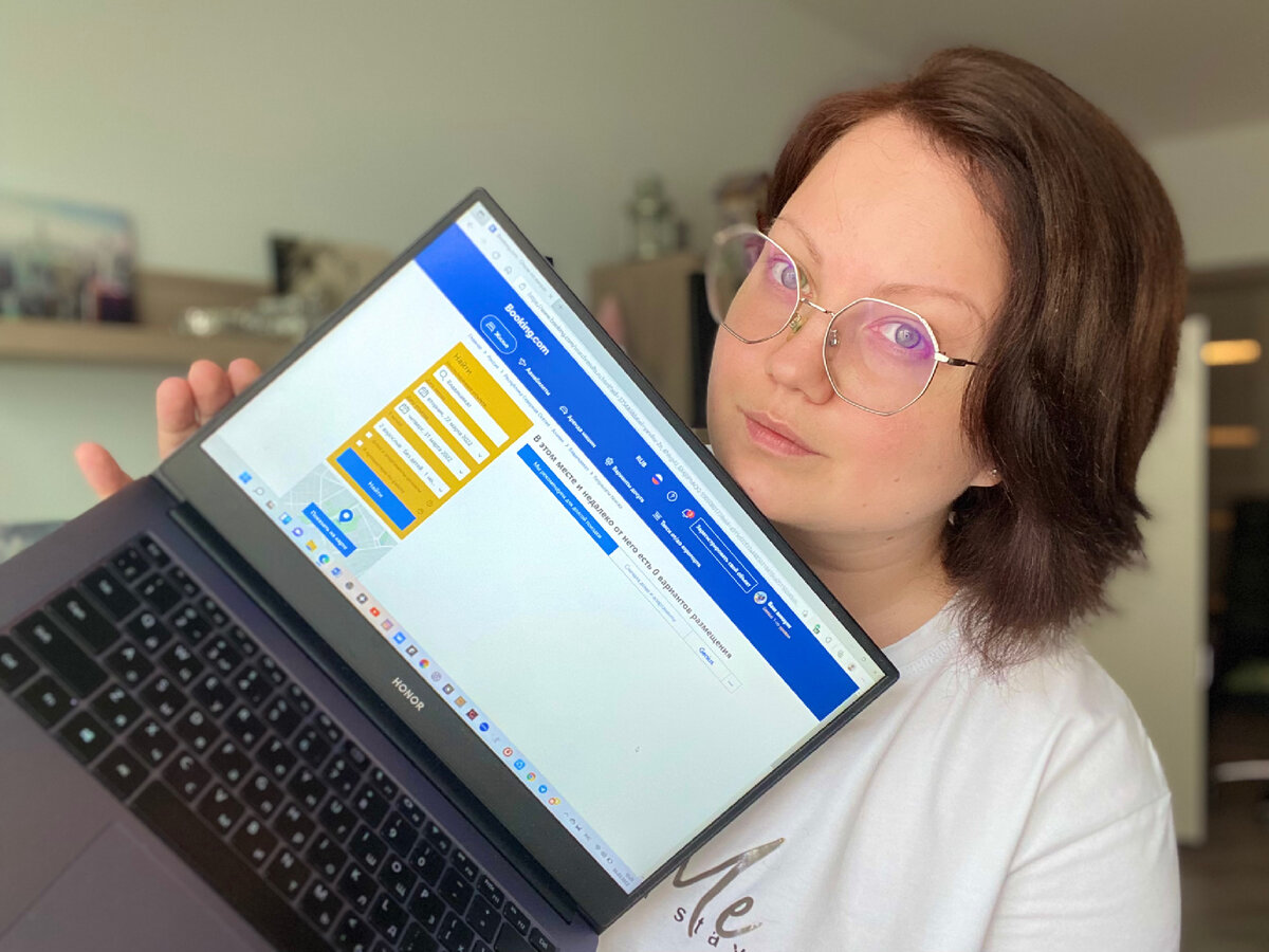 Букинг перестал работать на территории России. Где теперь бронировать ...