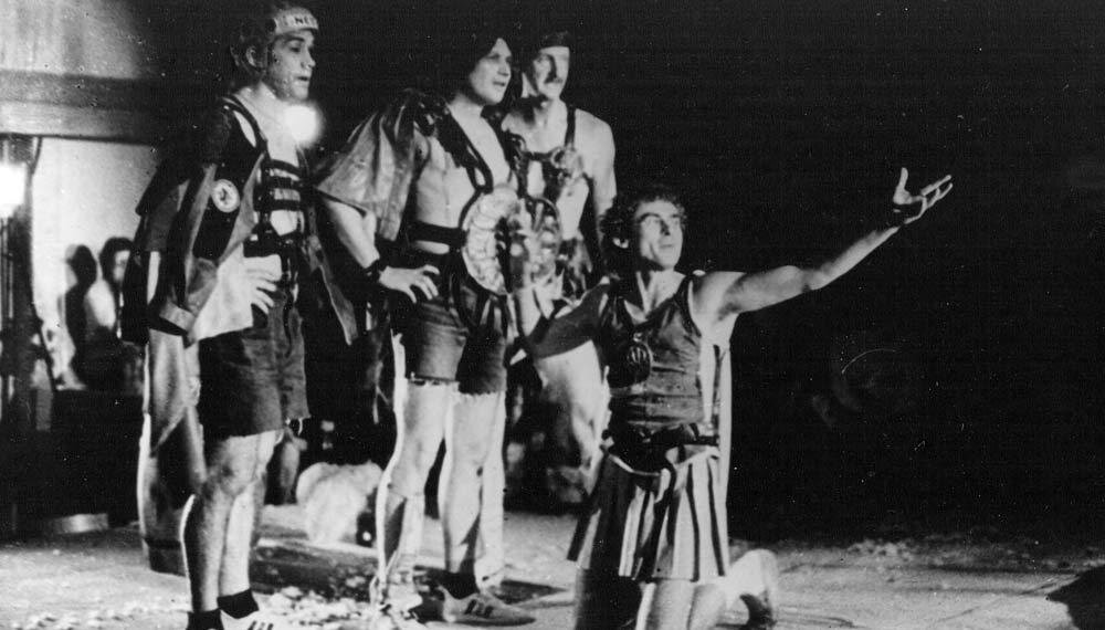 Спектакль "Прекрасные сабинянки "