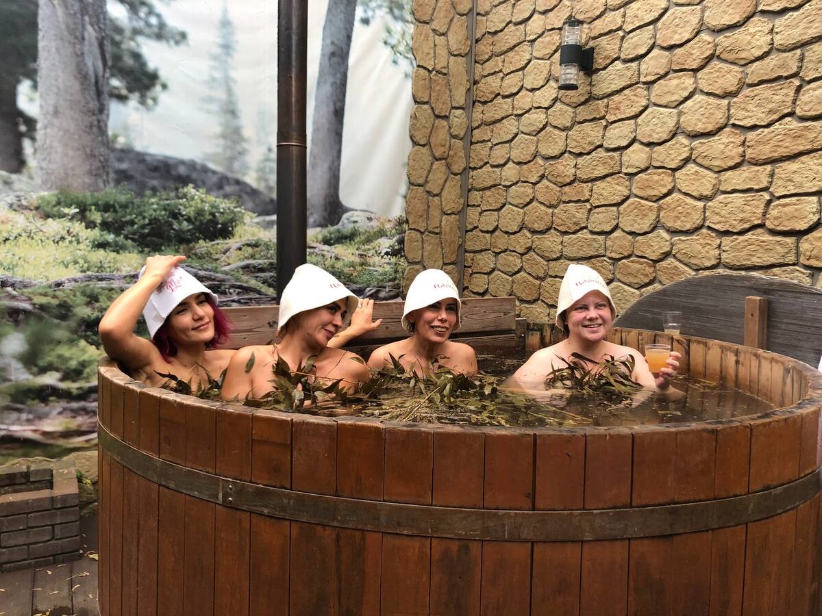 The banya steam bath is very important to russians фото 27