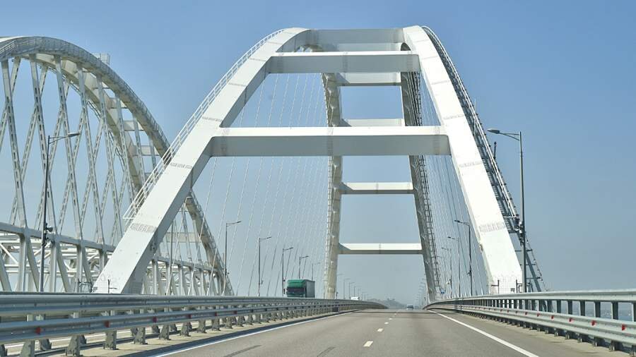 Крымский мост                                                                                                                   Фото: ИЗВЕСТИЯ/Александр Полегенько